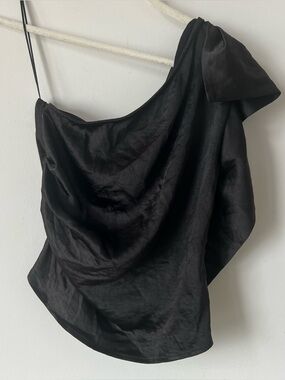 Olia One Shoulder Satin Top Black Asymmetrical NWT Size Medium